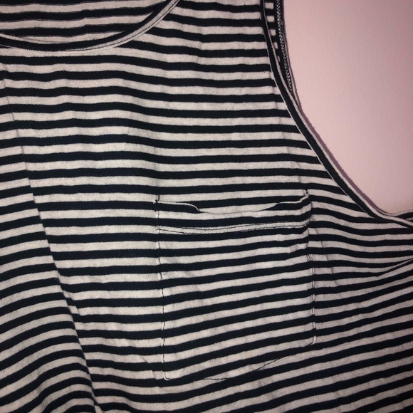 Navy & White Striped Crop Top - Picture 4 of 6